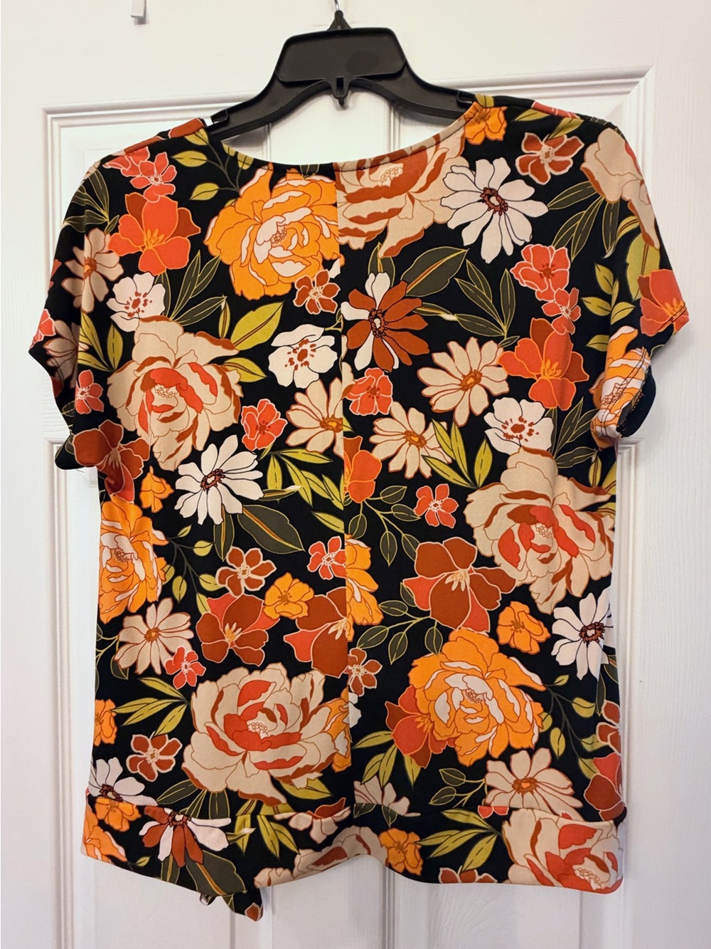 Chaus New York Floral Tie-Hem Short Sleeve Top - Black & Orange - Picture 2 of 4